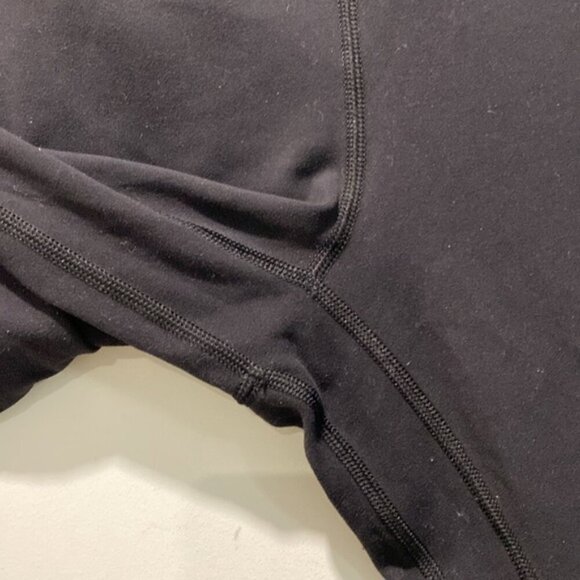 LULULEMON Wunder Under Crop Leggings High Rise Stretch Size 6 - Picture 8 of 12